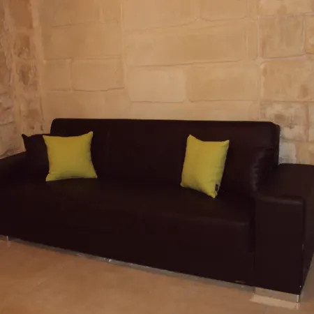 House Valletta